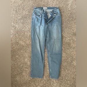 Abercrombie 90s Straight Jean